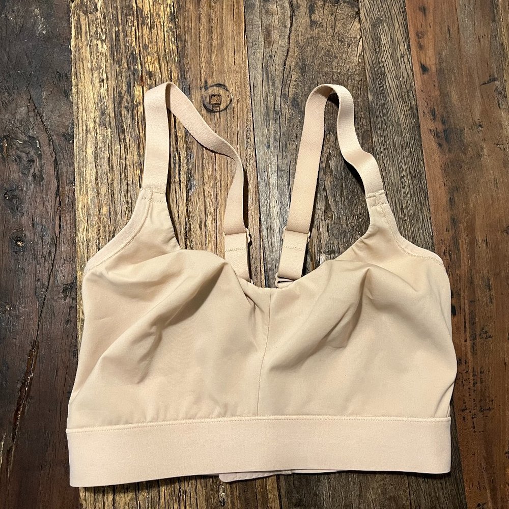 NWOT Natori T-Shirt Bra (32DDD)